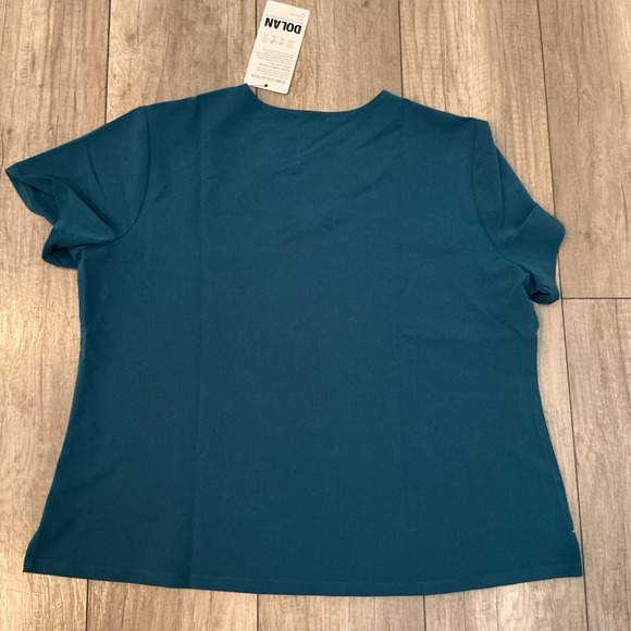 NWT Dolan Scrub Top V-Neck 2-Pocket CORE Antimicrobial Stretch XL Petite - Picture 5 of 6